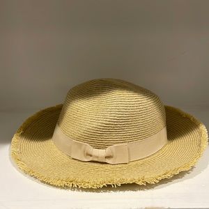 Straw hat